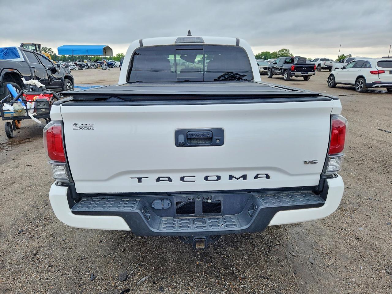 2021 TOYOTA TACOMA TRD SPORT photo 16