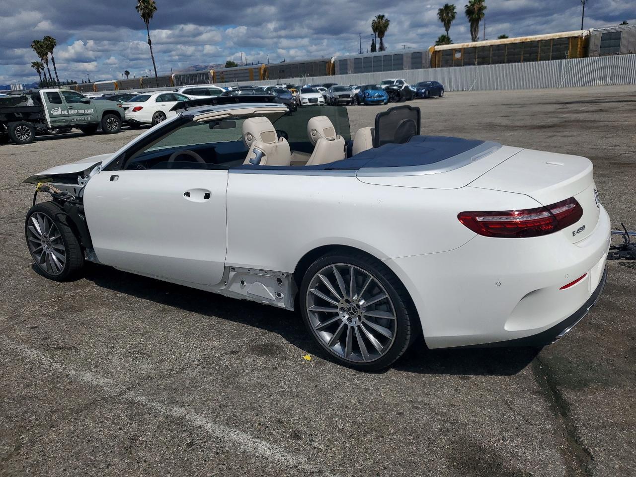 2023 MERCEDES-BENZ E 450 photo 4