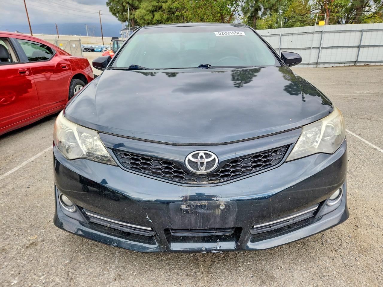 2012 TOYOTA CAMRY SE photo 9