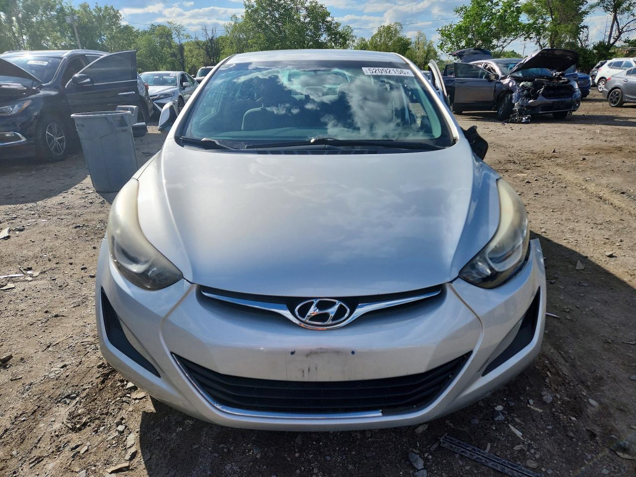 2015 HYUNDAI ELANTRA SE photo 9