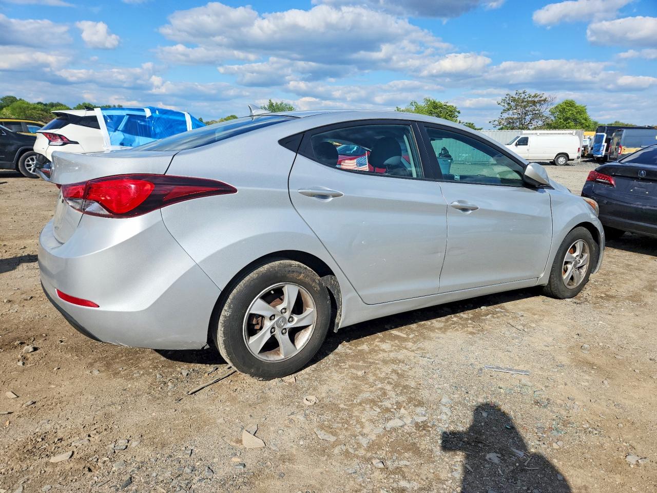 2015 HYUNDAI ELANTRA SE photo 5