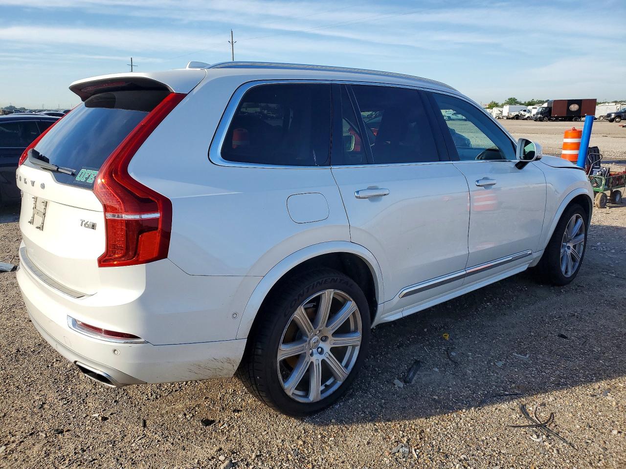 2018 VOLVO XC90 T6 photo 7