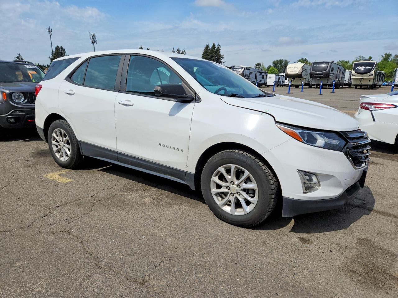 2020 CHEVROLET EQUINOX LS photo 4