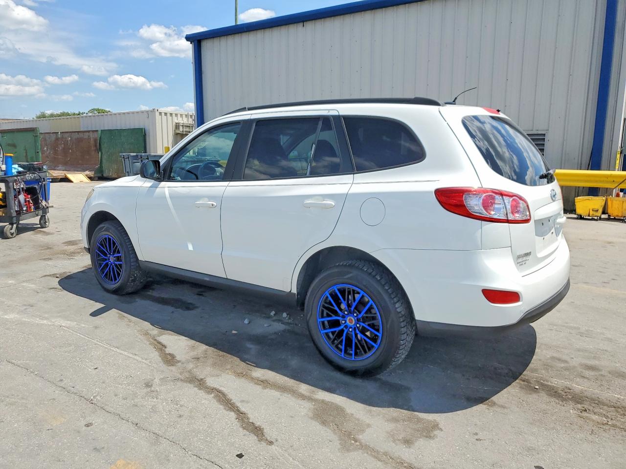 2010 HYUNDAI SANTA FE GLS photo 3
