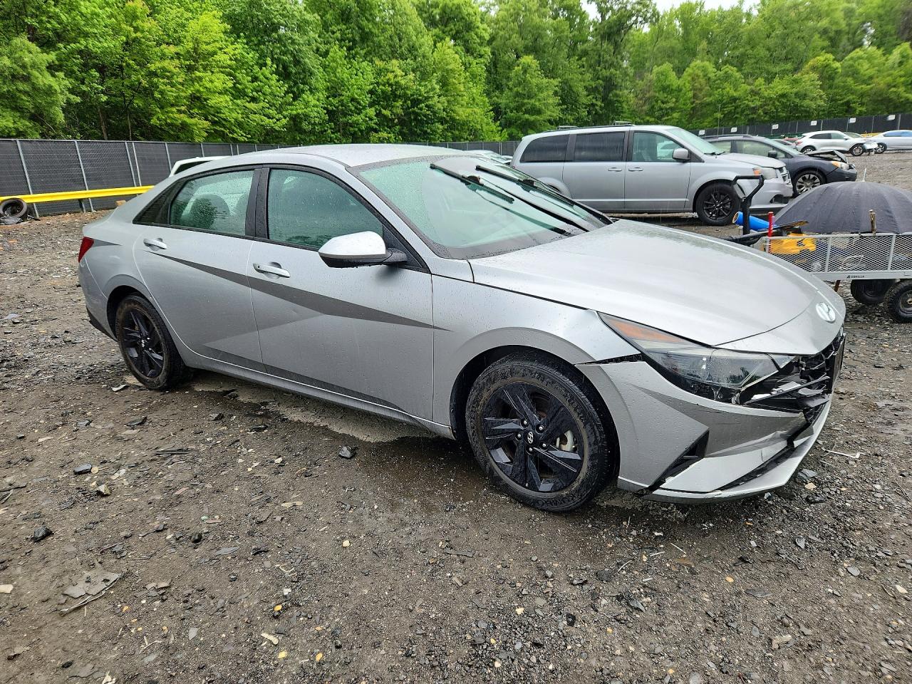 2022 HYUNDAI ELANTRA SEL photo 7