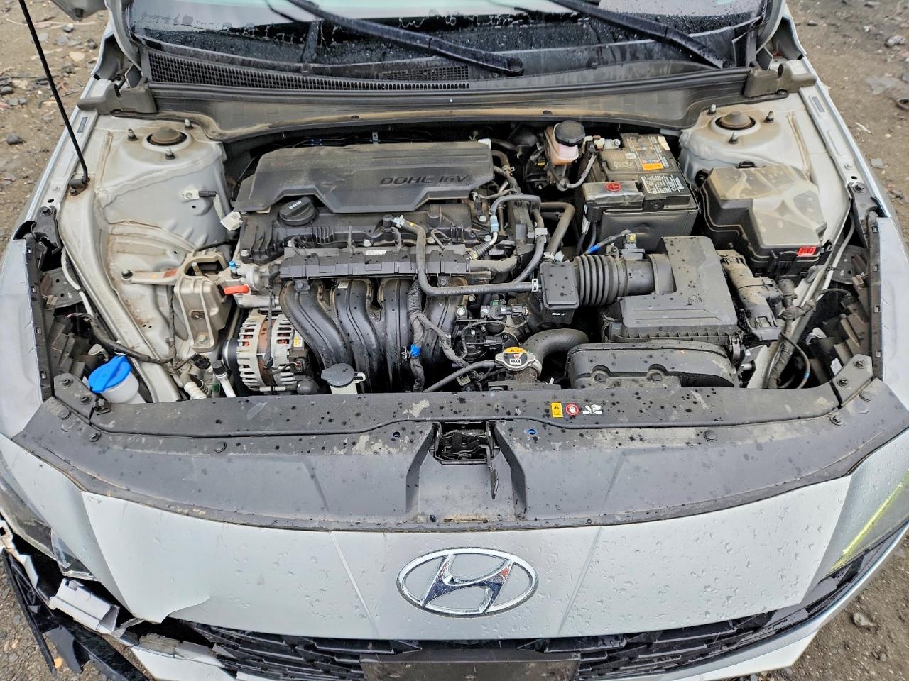 2022 HYUNDAI ELANTRA SEL photo 21