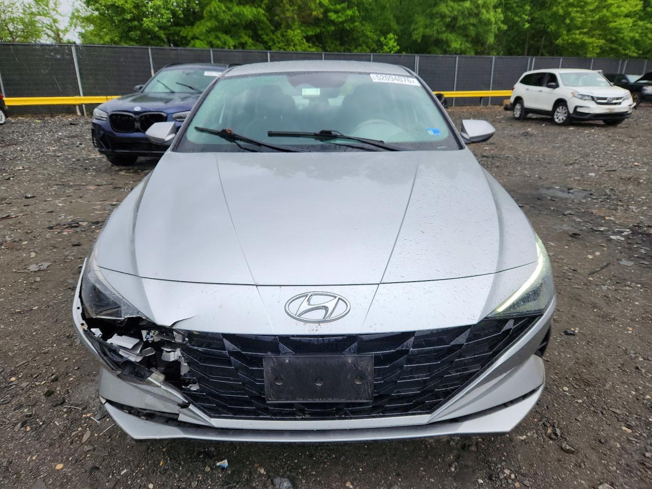 2022 HYUNDAI ELANTRA SEL photo 9