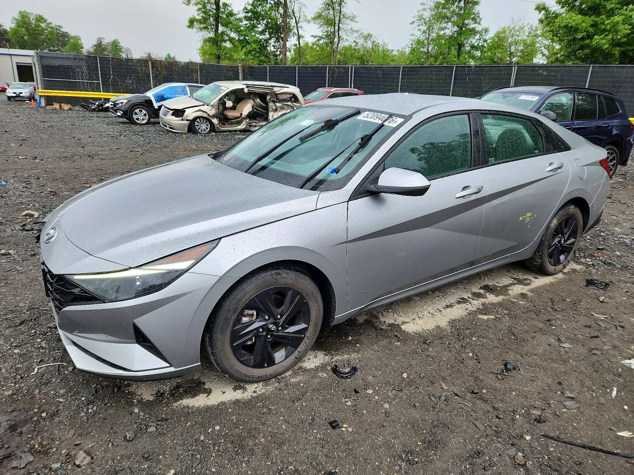 2022 HYUNDAI ELANTRA