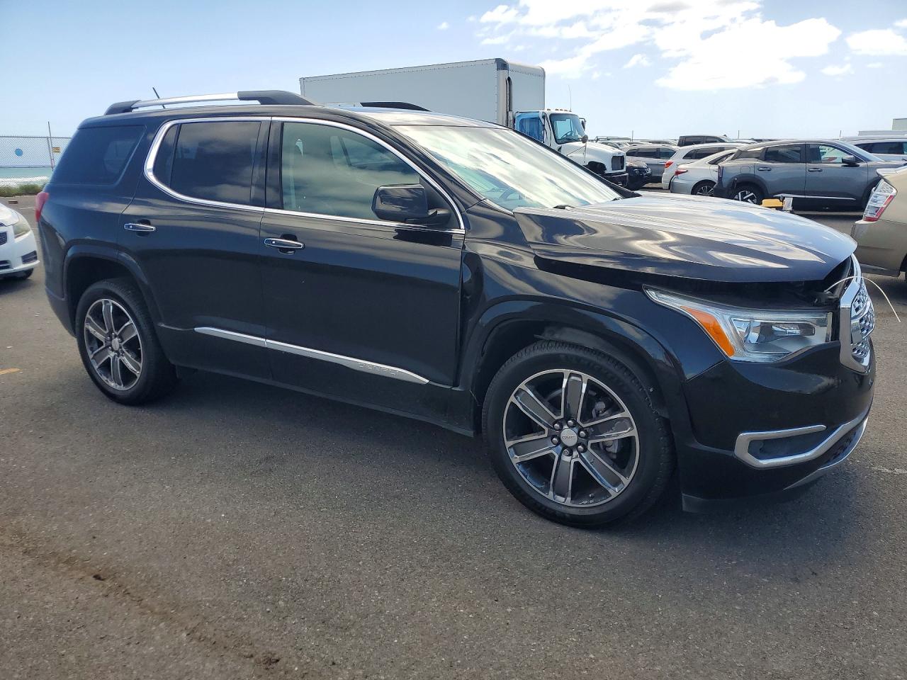 2017 GMC ACADIA DENALI photo 7