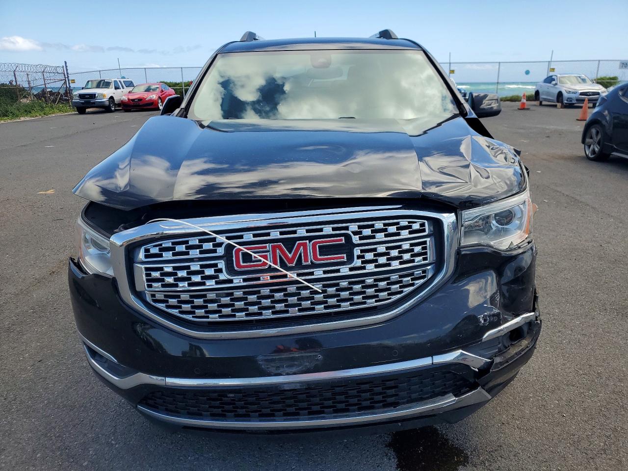 2017 GMC ACADIA DENALI photo 9
