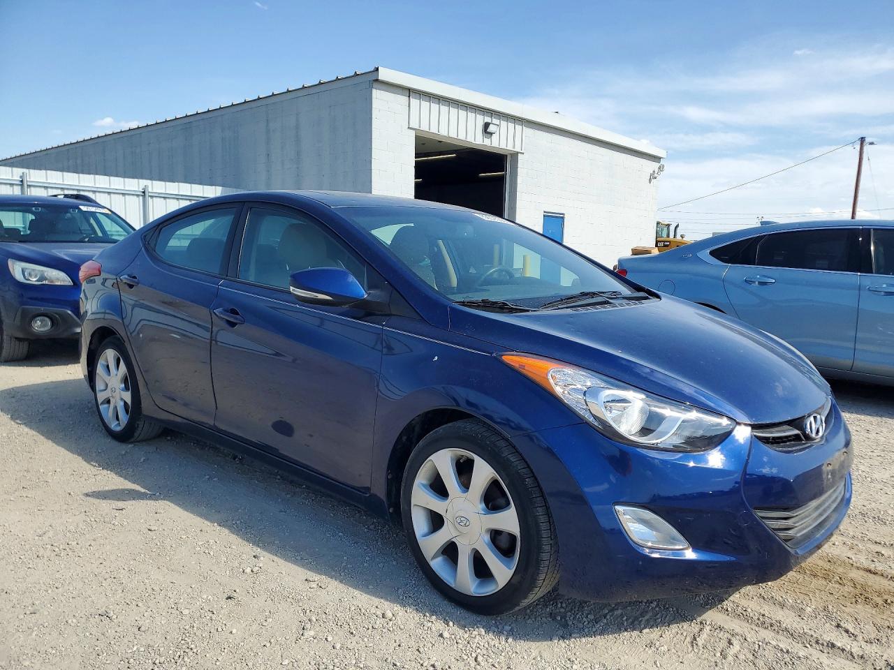 2013 HYUNDAI ELANTRA LIMITED photo 4
