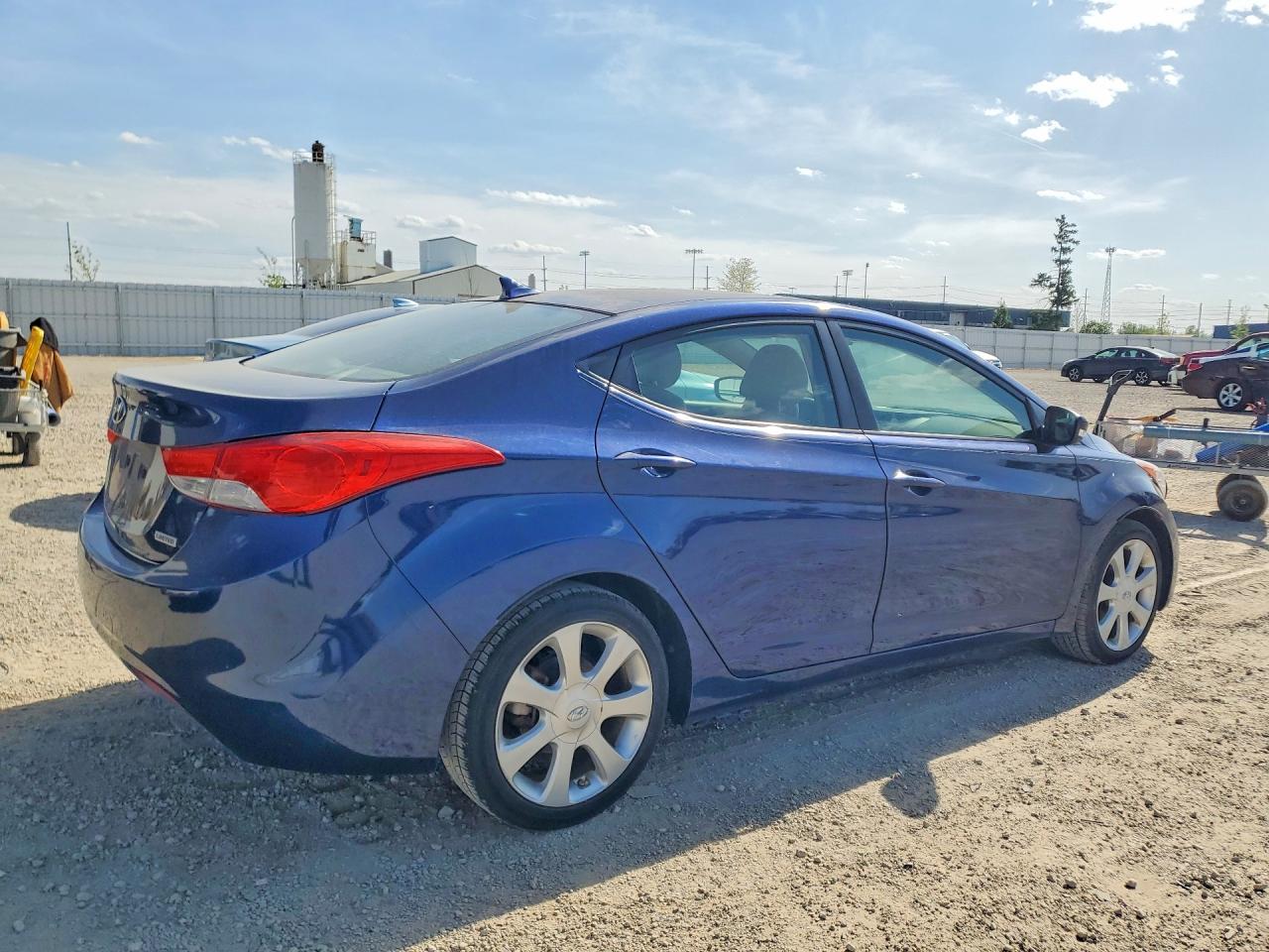 2013 HYUNDAI ELANTRA LIMITED photo 3