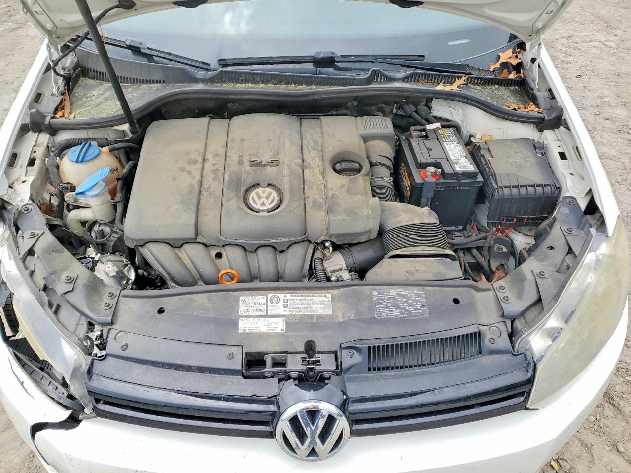 2011 VOLKSWAGEN GOLF photo 31