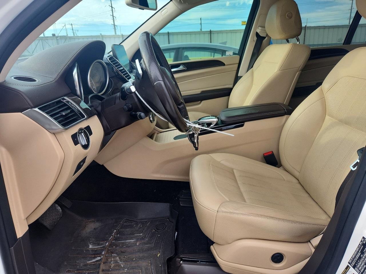 2017 MERCEDES-BENZ GLS 450 4MATIC photo 13