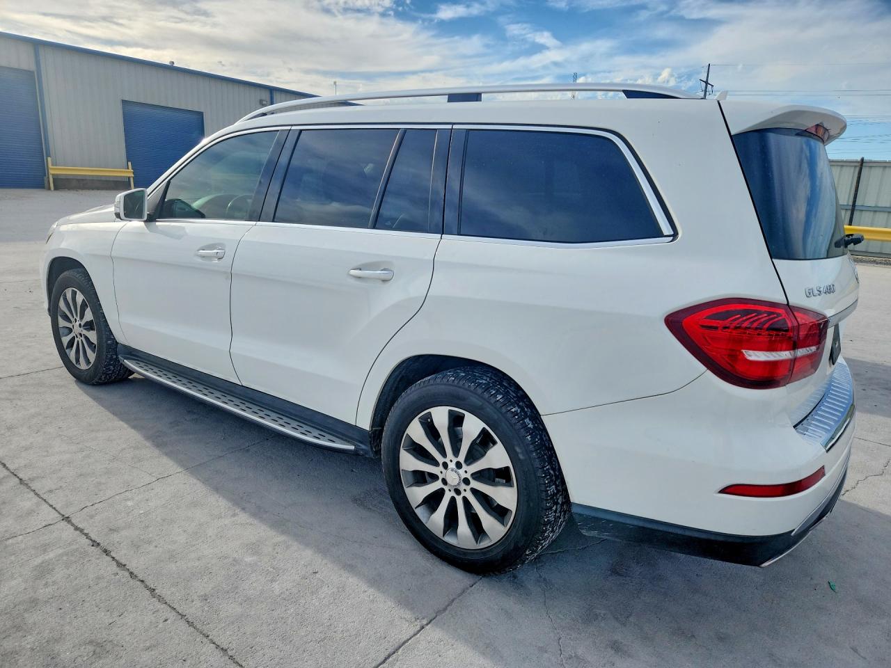 2017 MERCEDES-BENZ GLS 450 4MATIC photo 3