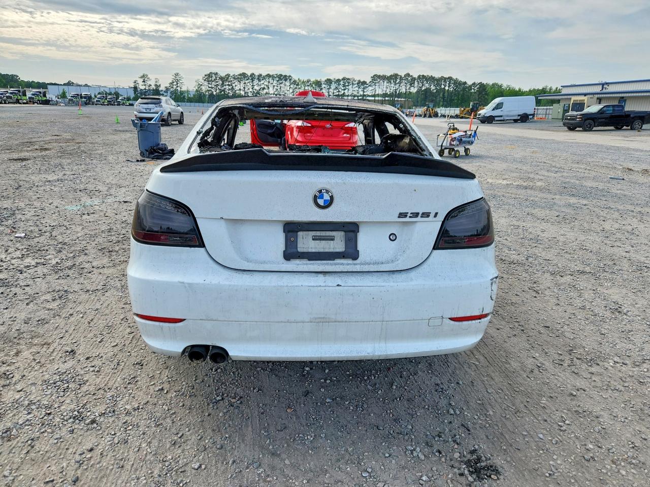 2010 BMW 535 XI photo 11