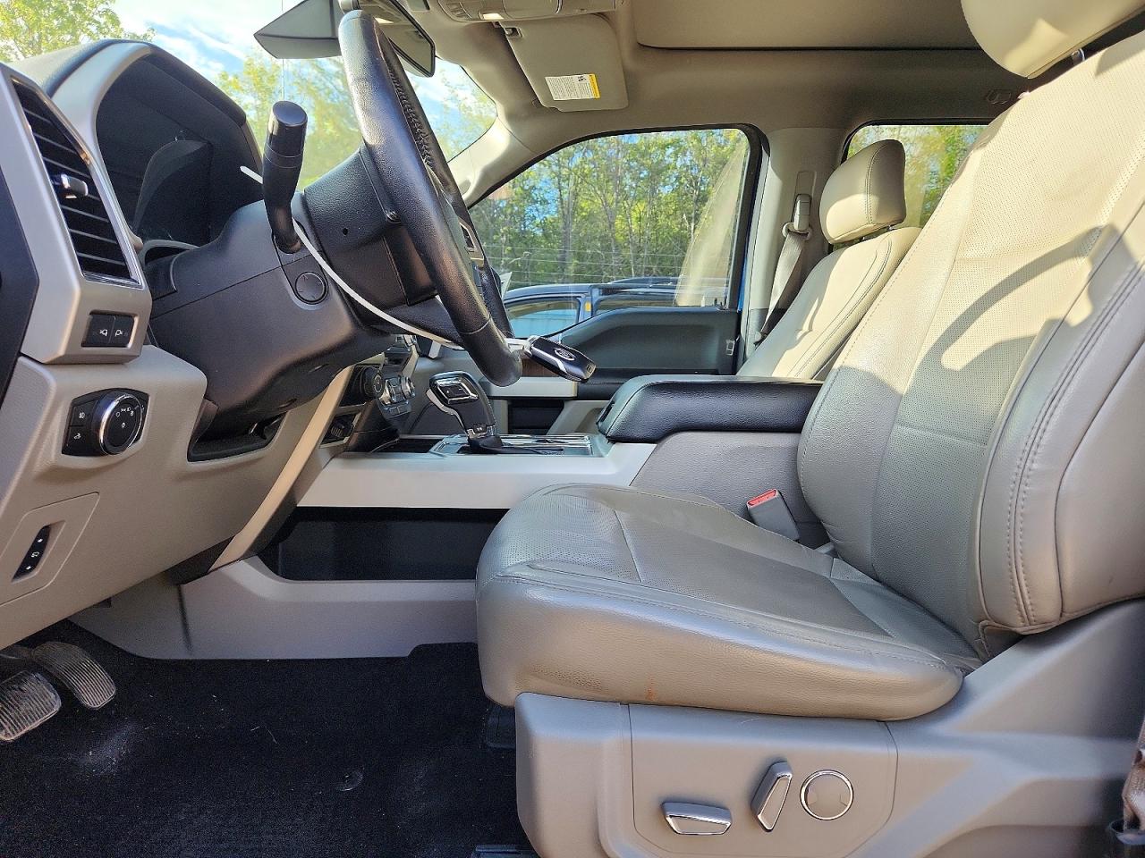 2017 FORD F150 SUPERCREW photo 19