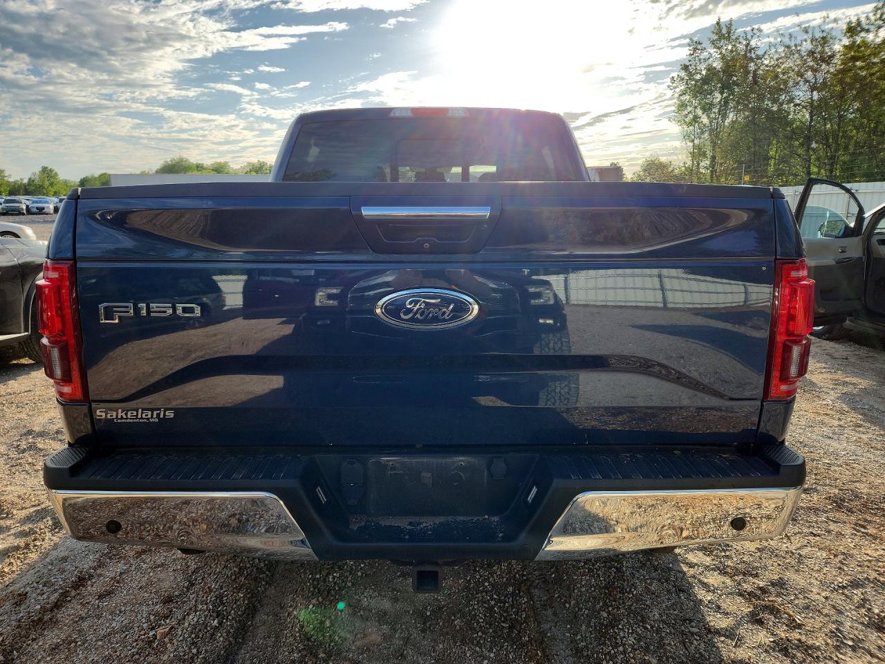 2017 FORD F150 SUPERCREW photo 16