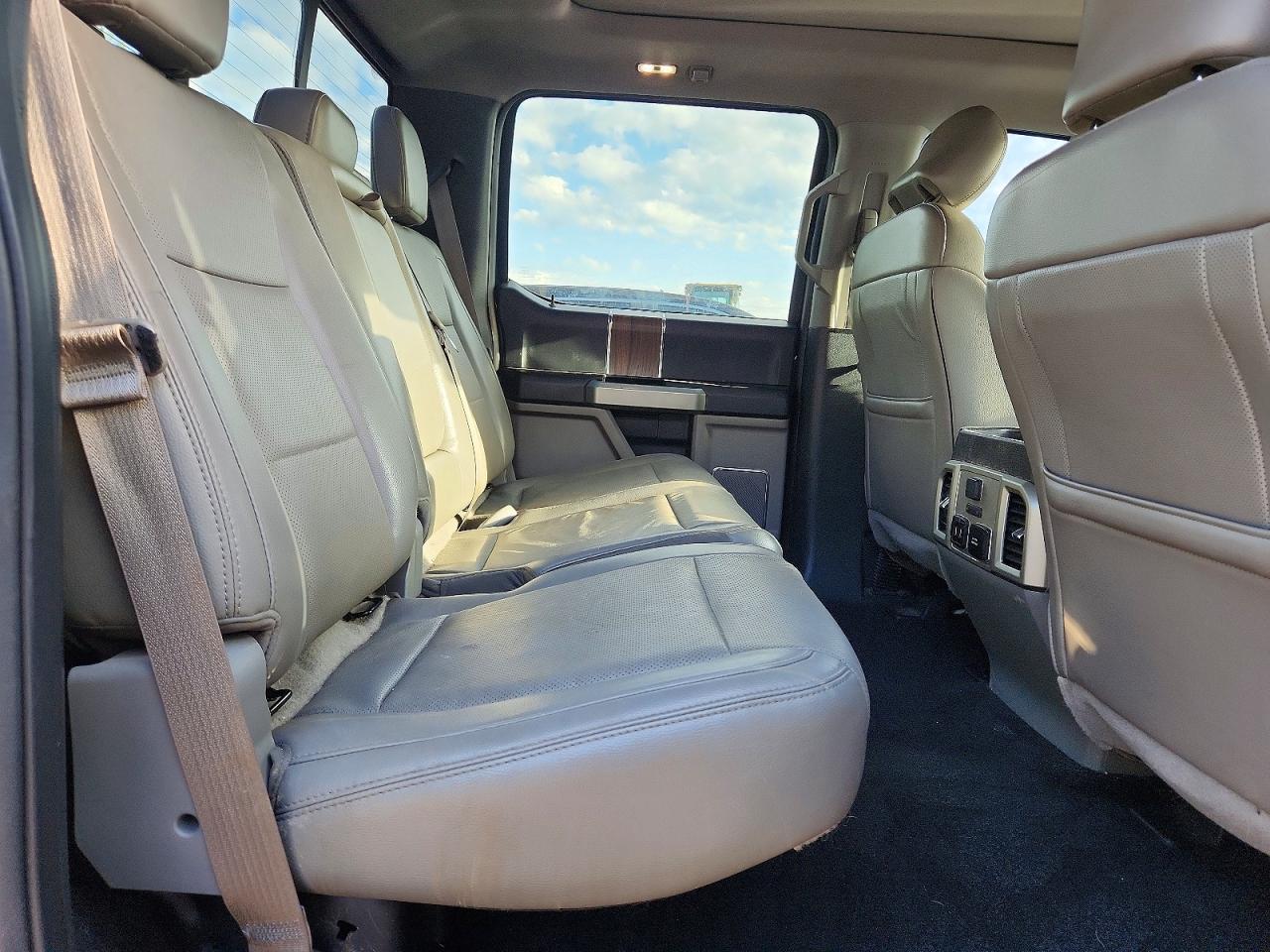 2017 FORD F150 SUPERCREW photo 31