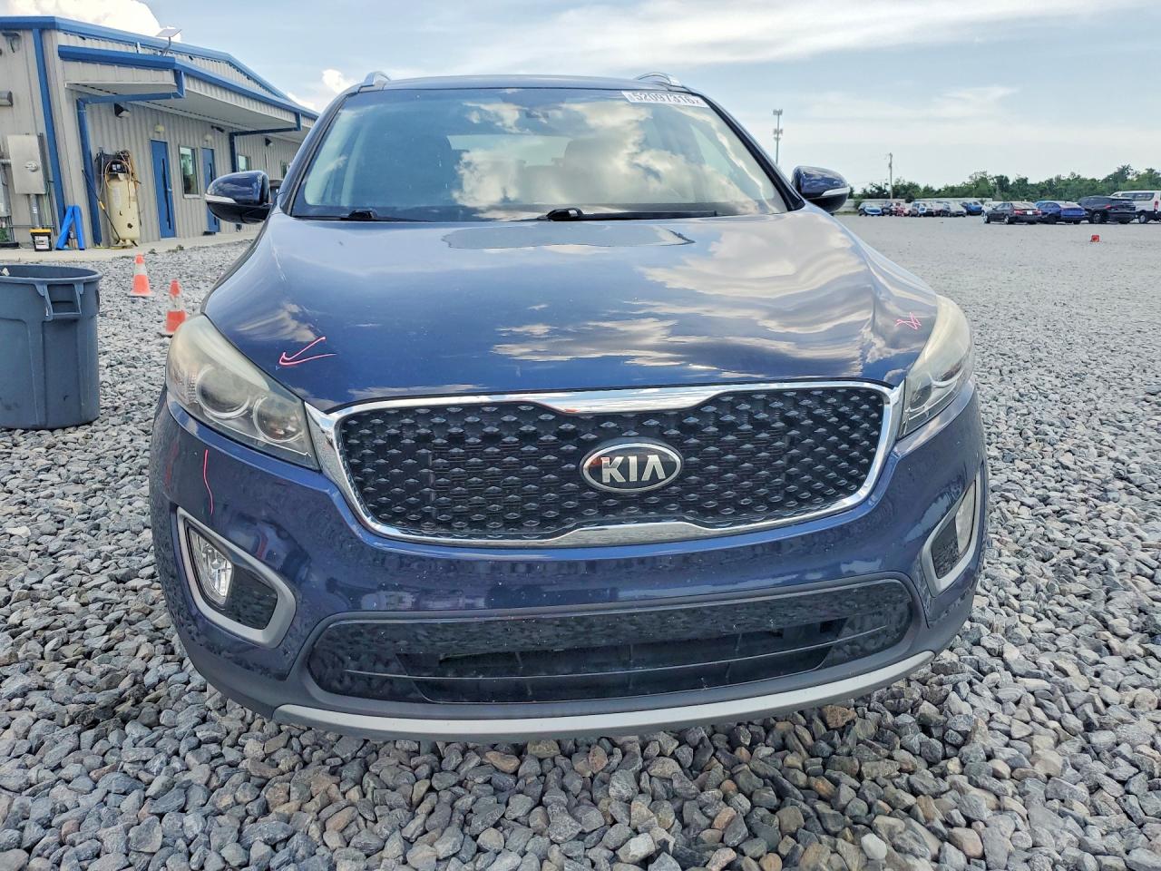 2016 KIA SORENTO EX photo 5