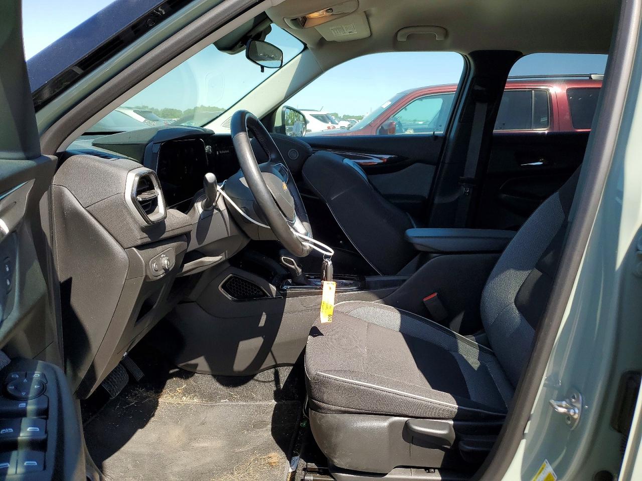 2025 CHEVROLET TRAILBLAZER LT photo 13