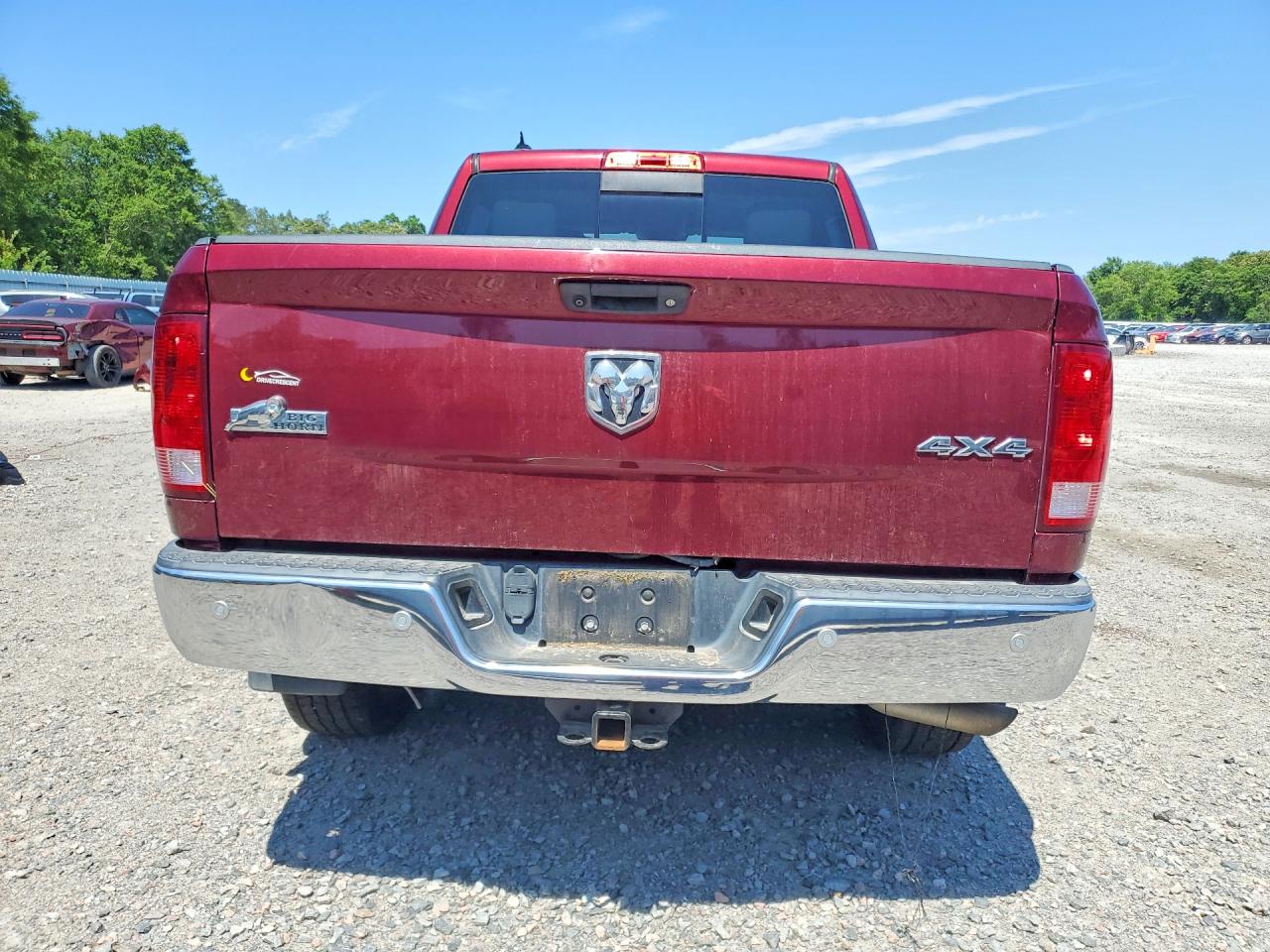 2016 RAM 1500 SLT photo 11