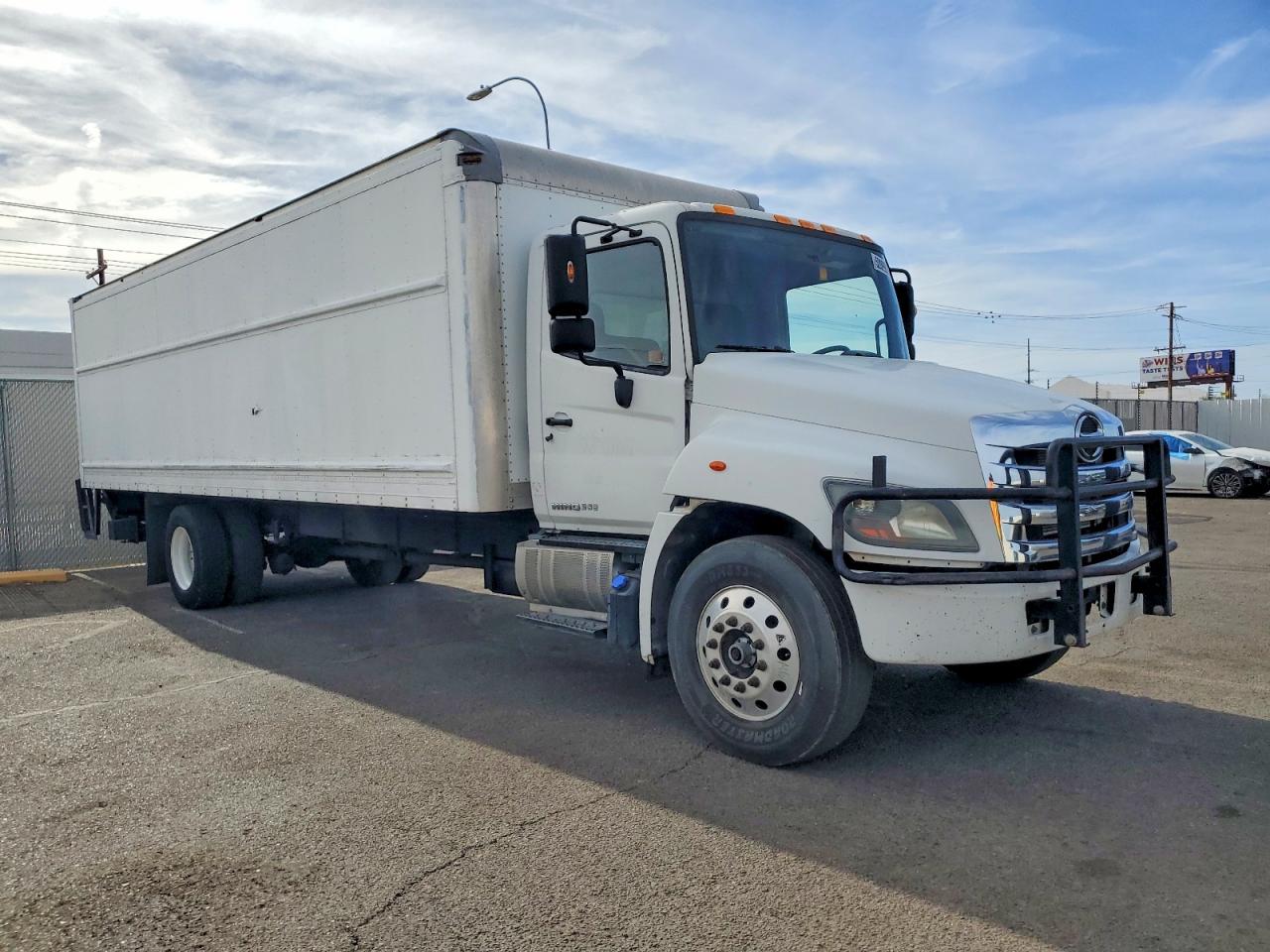2016 HINO 258/268