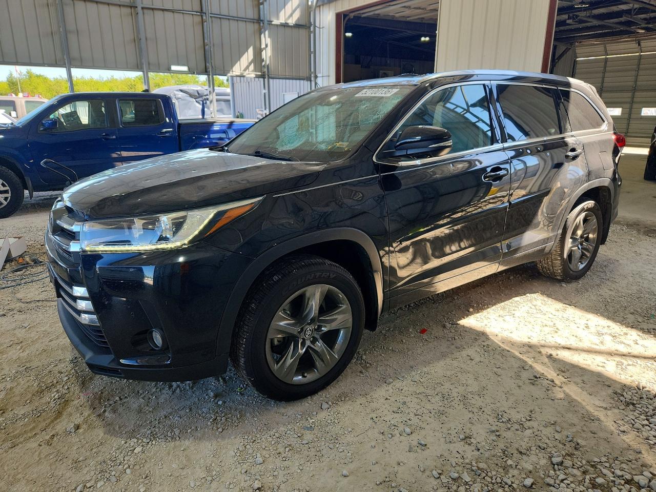 2018 TOYOTA HIGHLANDER