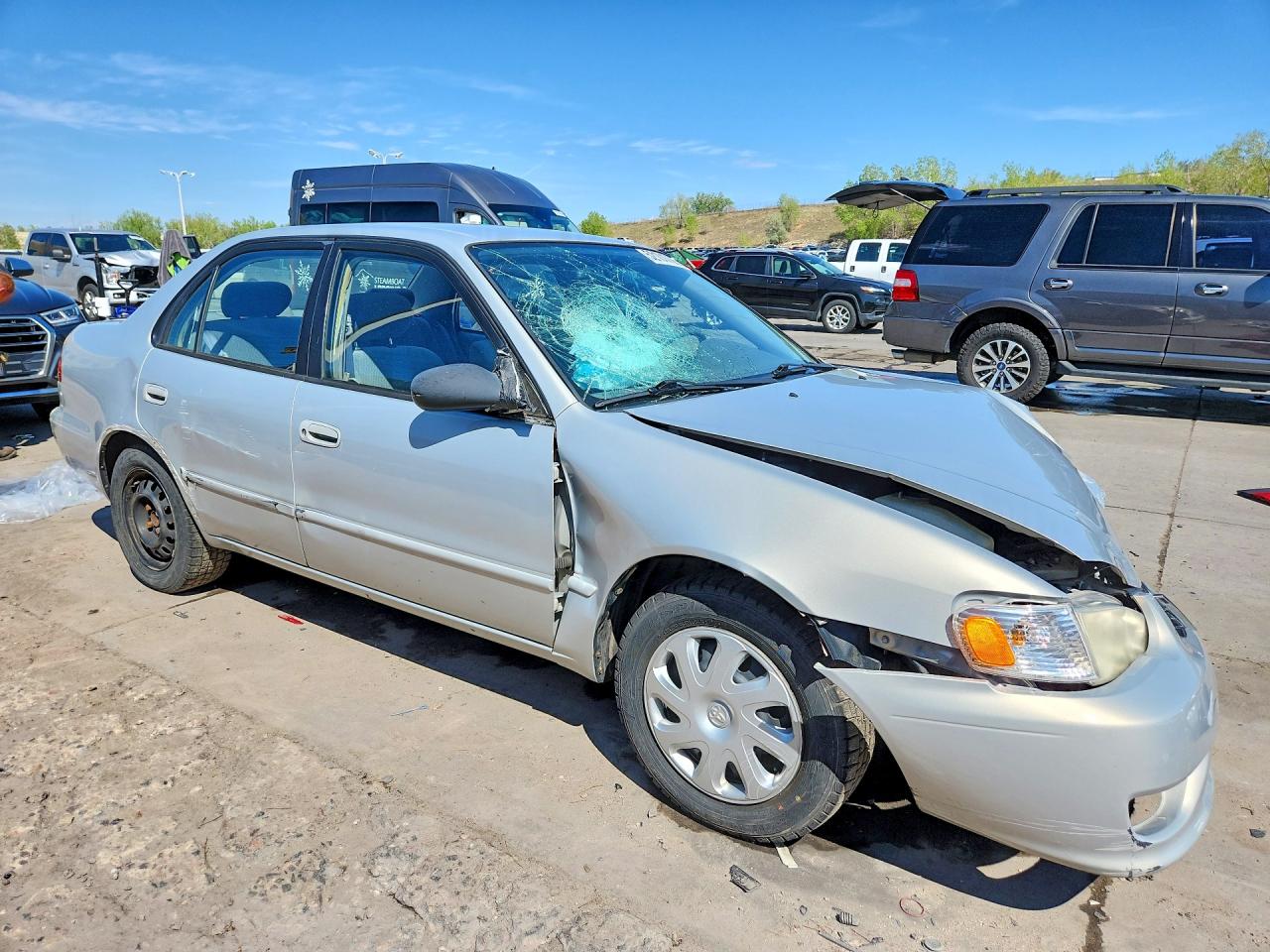 2001 TOYOTA COROLLA LE photo 7