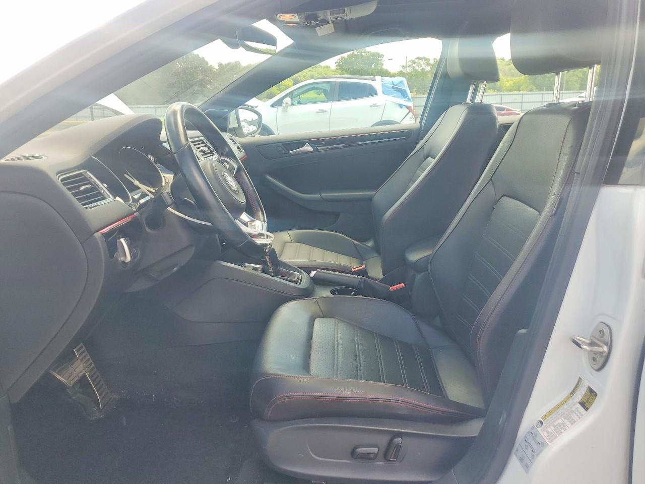 2018 VOLKSWAGEN JETTA GLI photo 13
