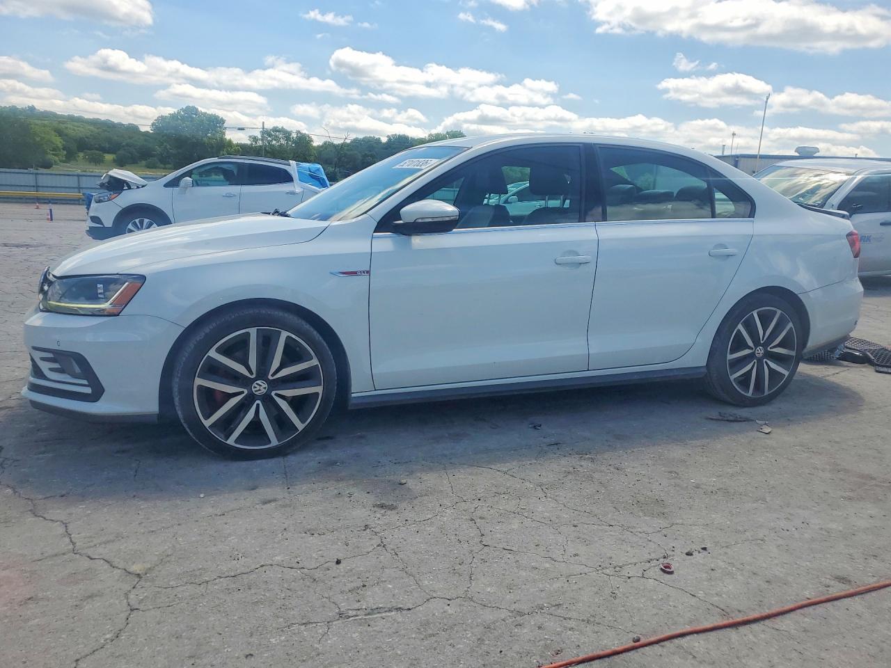 2018 VOLKSWAGEN JETTA