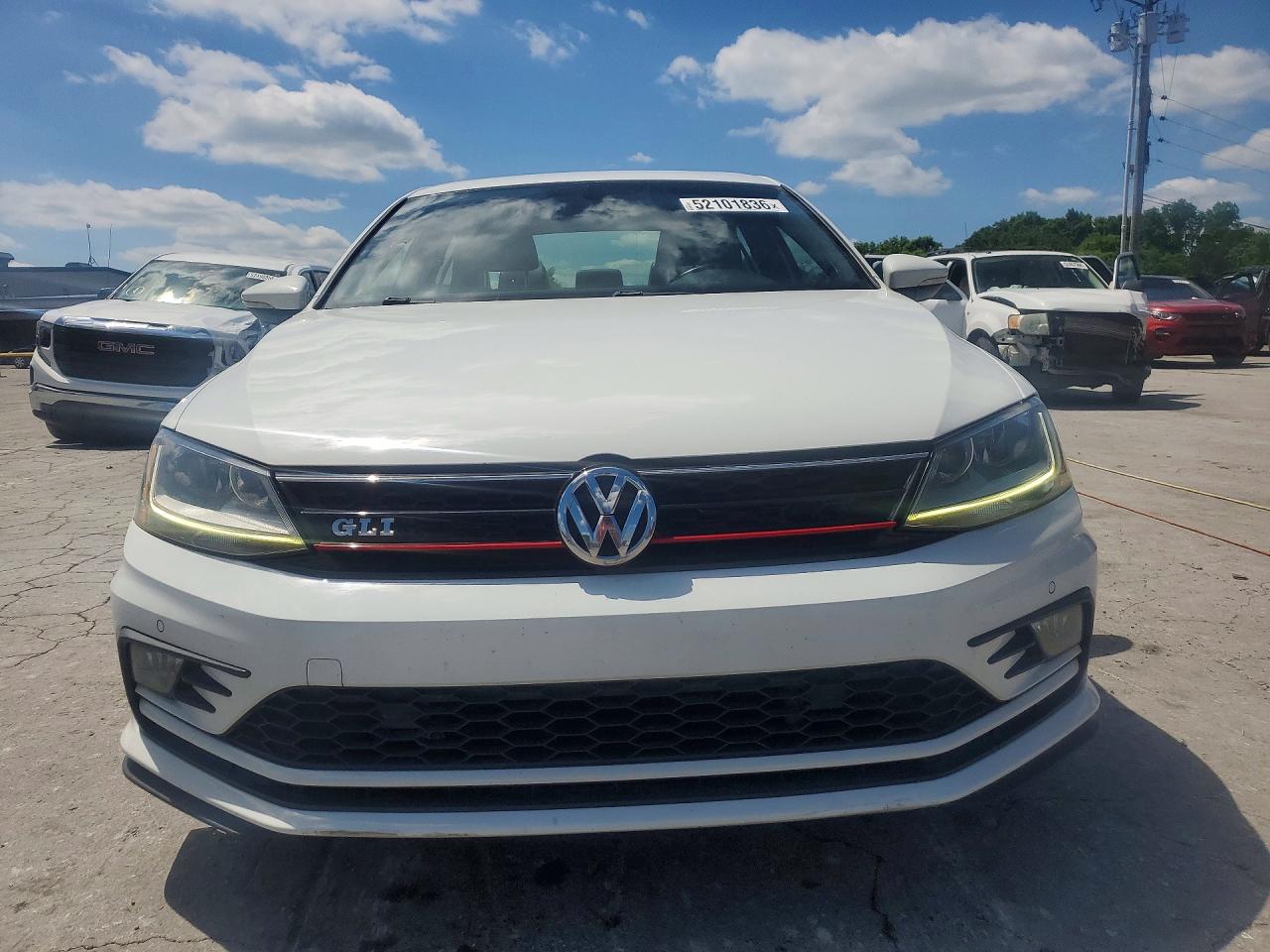 2018 VOLKSWAGEN JETTA GLI photo 9