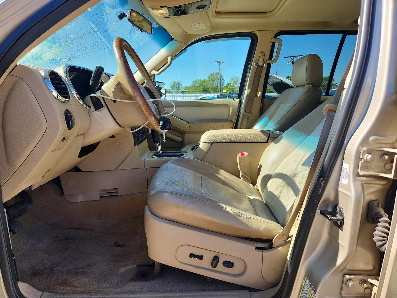 2006 FORD EXPLORER XLT photo 19