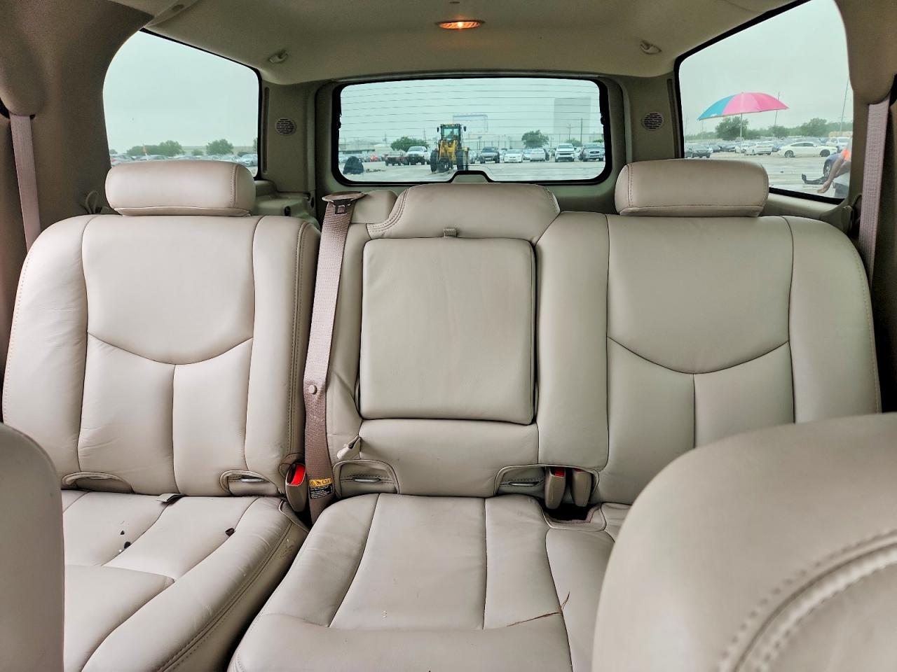 2003 CHEVROLET SUBURBAN C1500 photo 19