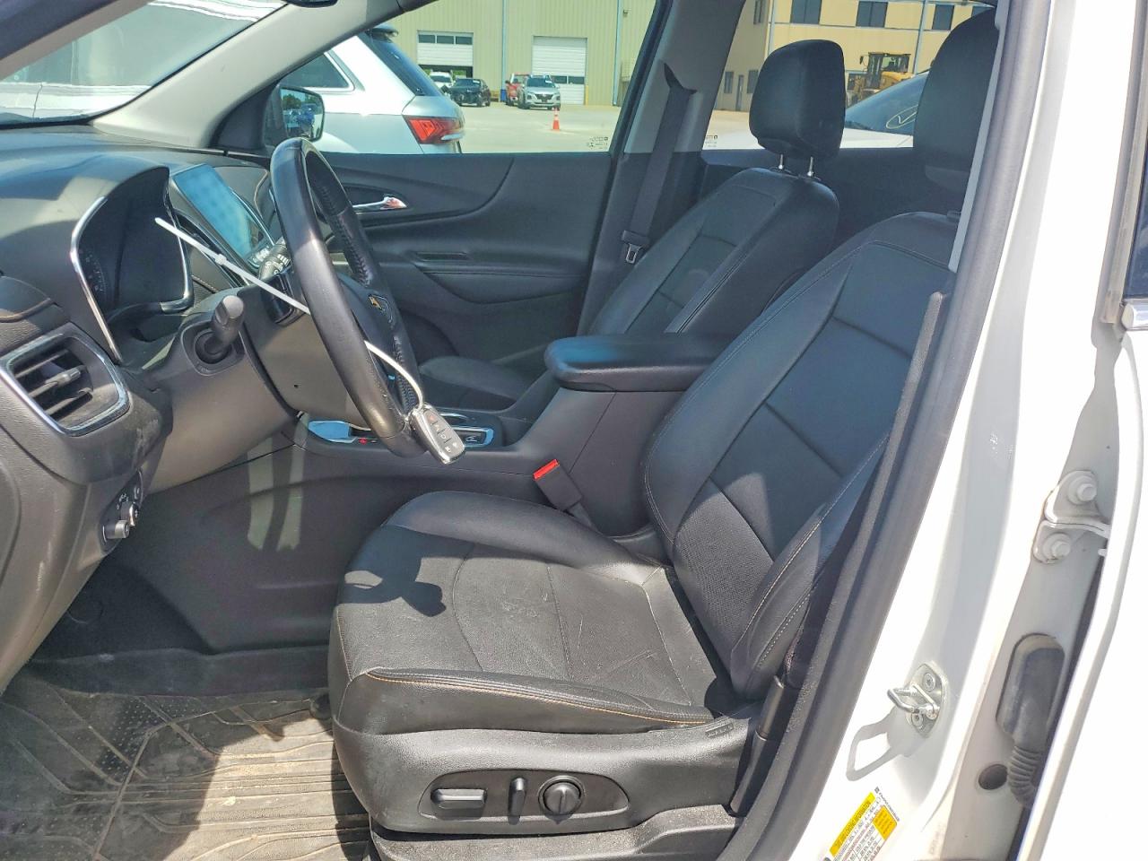 2021 CHEVROLET EQUINOX PREMIER photo 13
