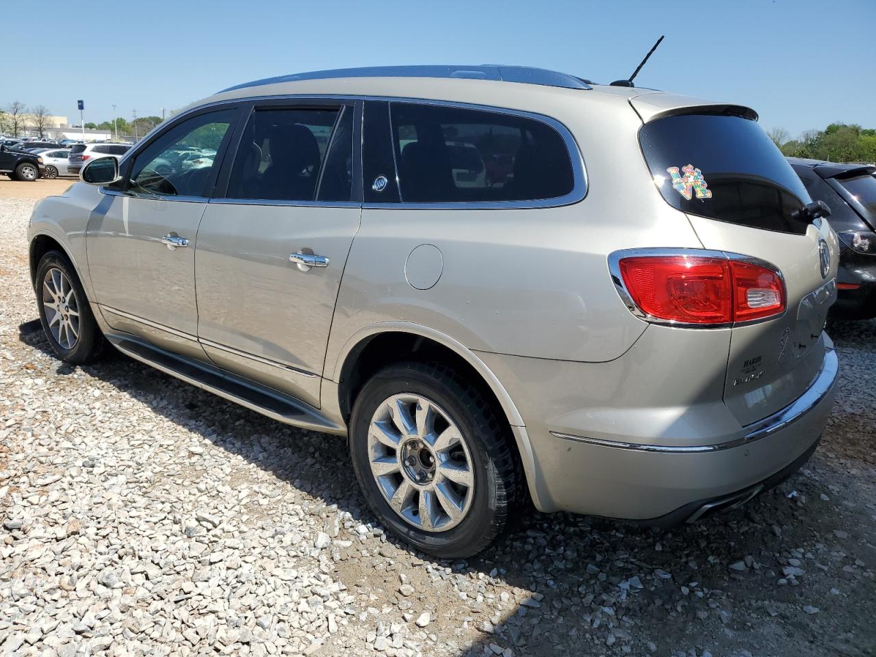 2014 BUICK ENCLAVE photo 2
