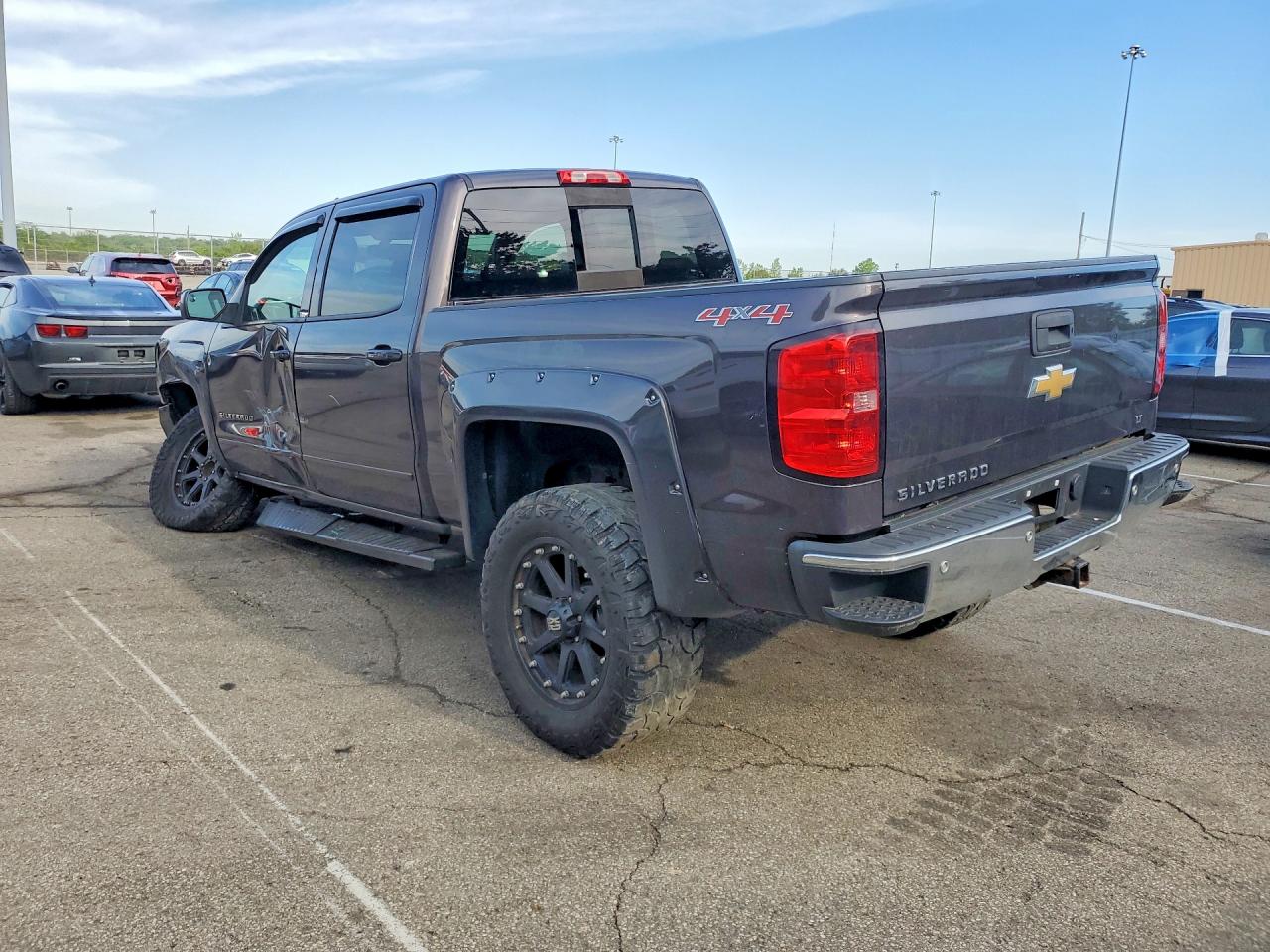 2015 CHEVROLET SILVERADO K1500 LT photo 3