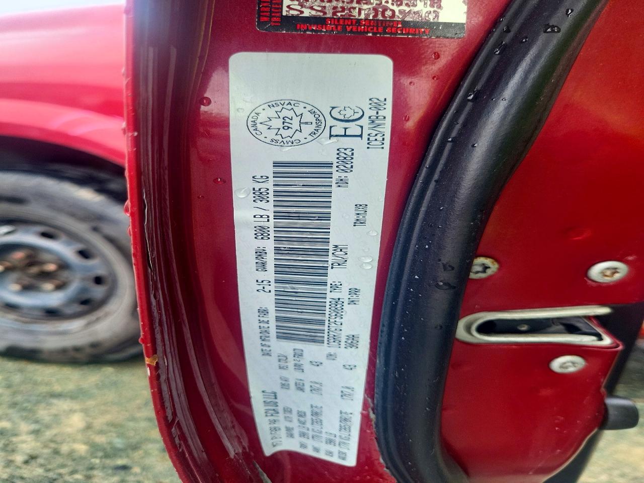 2015 RAM 1500 SLT photo 23