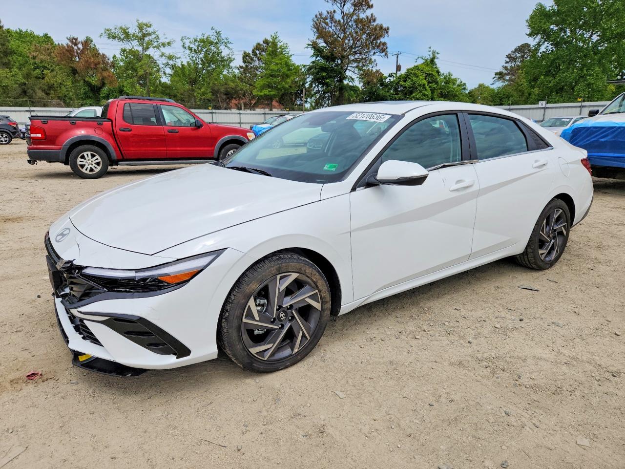 2025 HYUNDAI ELANTRA