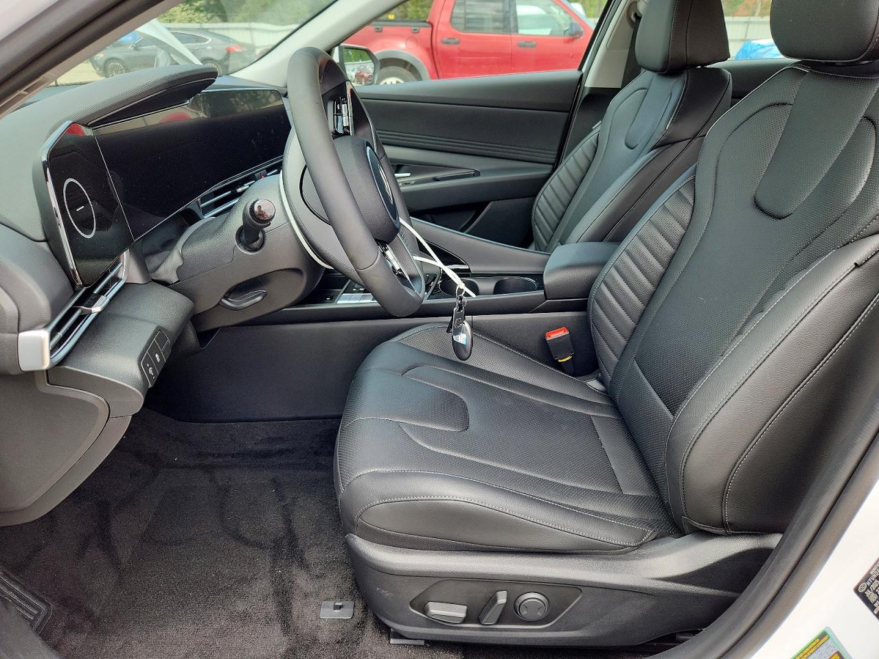 2025 HYUNDAI ELANTRA LIMITED photo 19