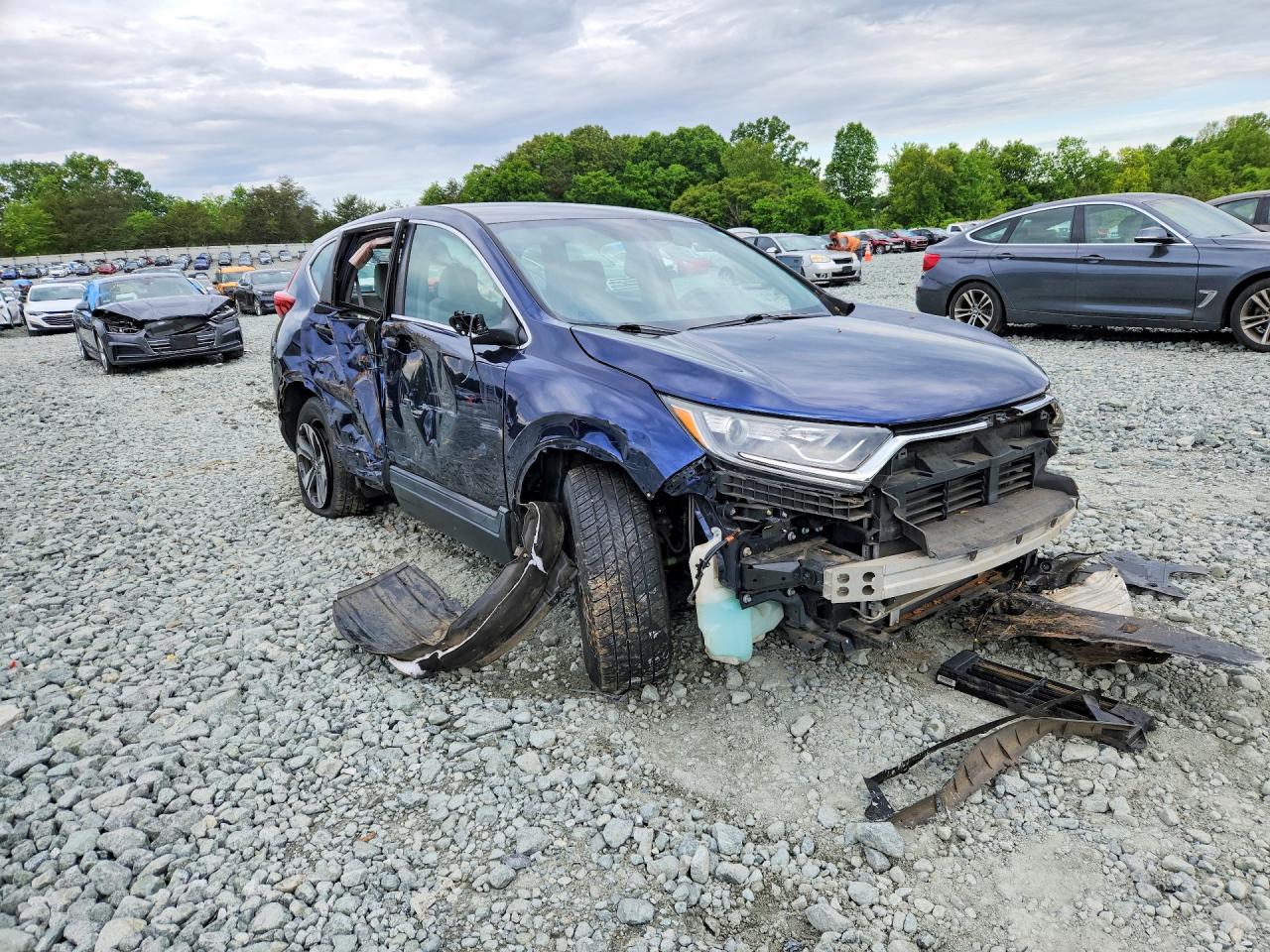 2018 HONDA CR-V LX photo 7