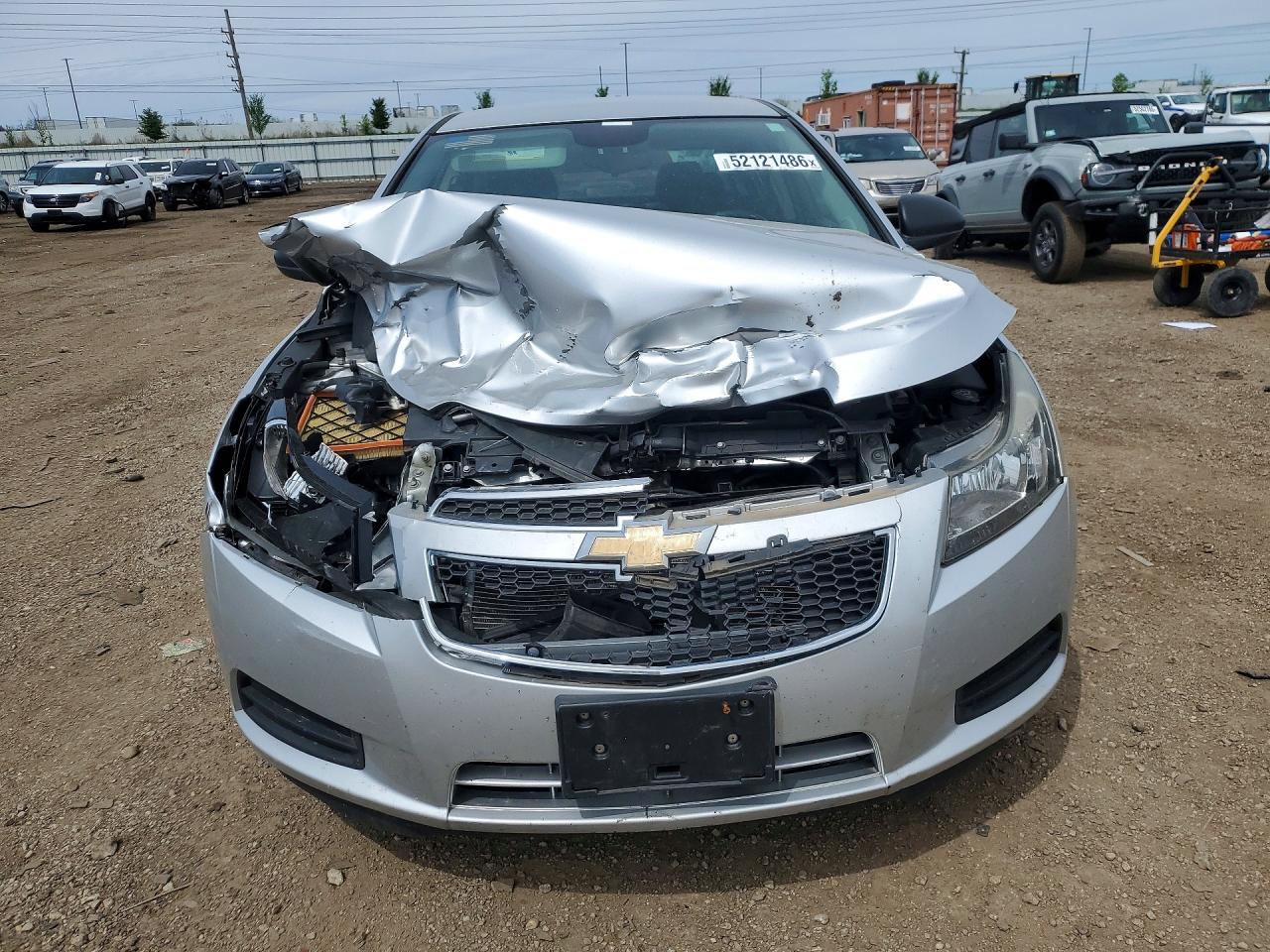 2013 CHEVROLET CRUZE LS photo 5
