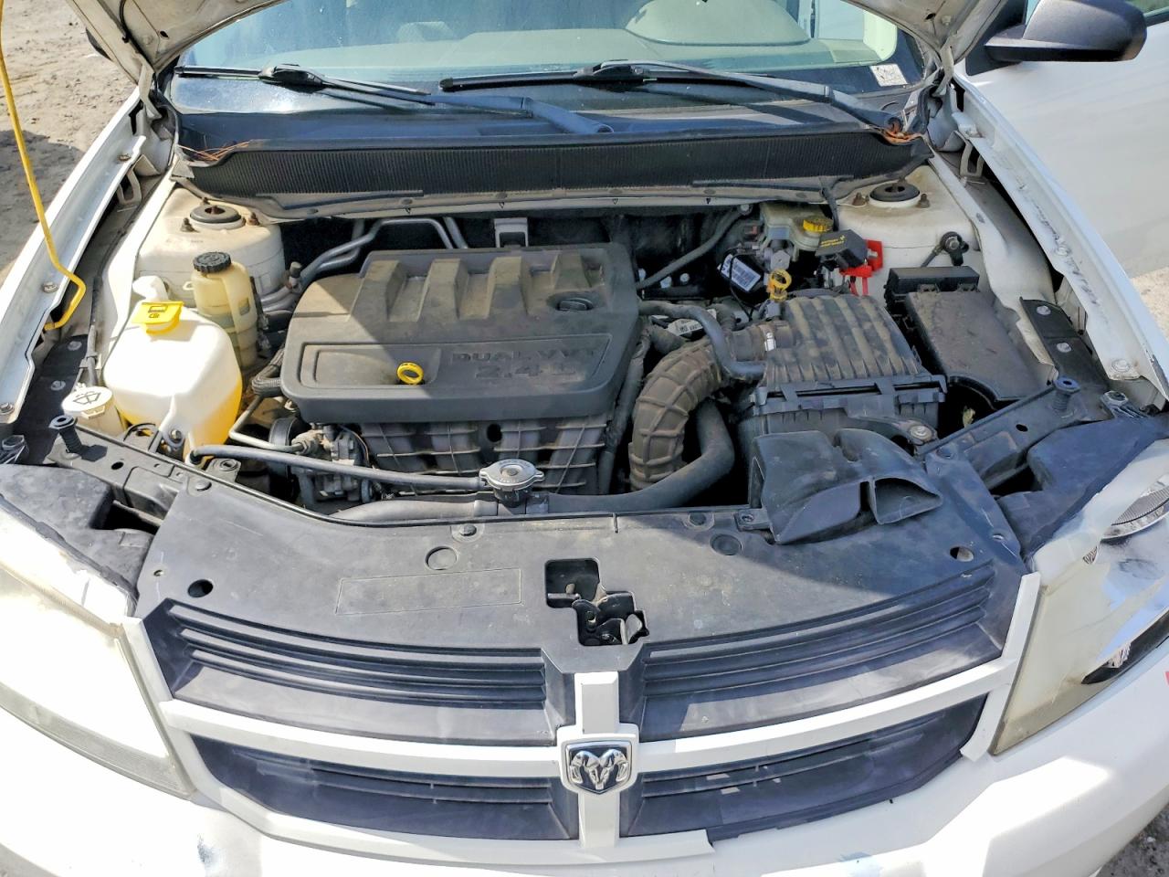 2009 DODGE AVENGER SE photo 21