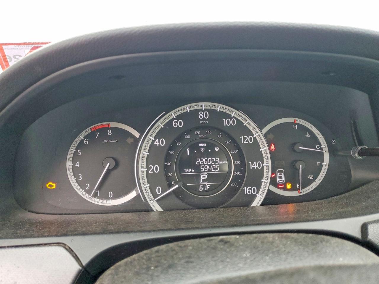 2013 HONDA ACCORD LX photo 25