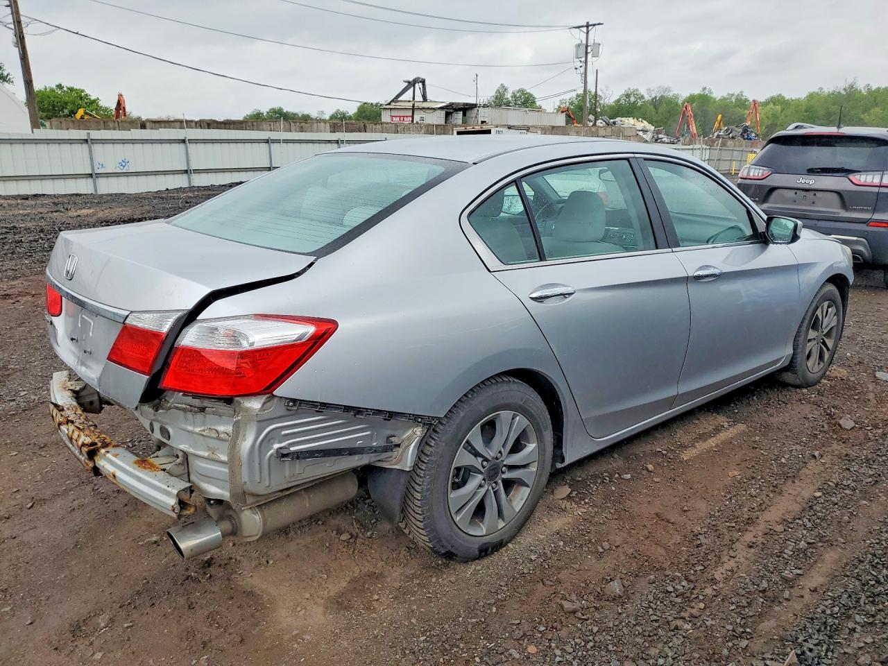 2013 HONDA ACCORD LX photo 7