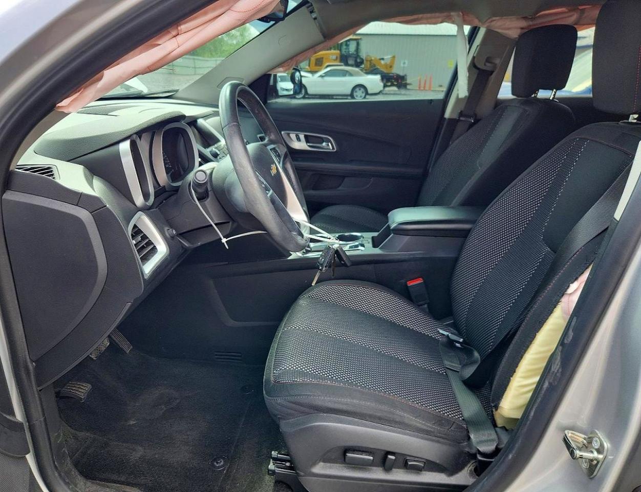 2015 CHEVROLET EQUINOX LT photo 13
