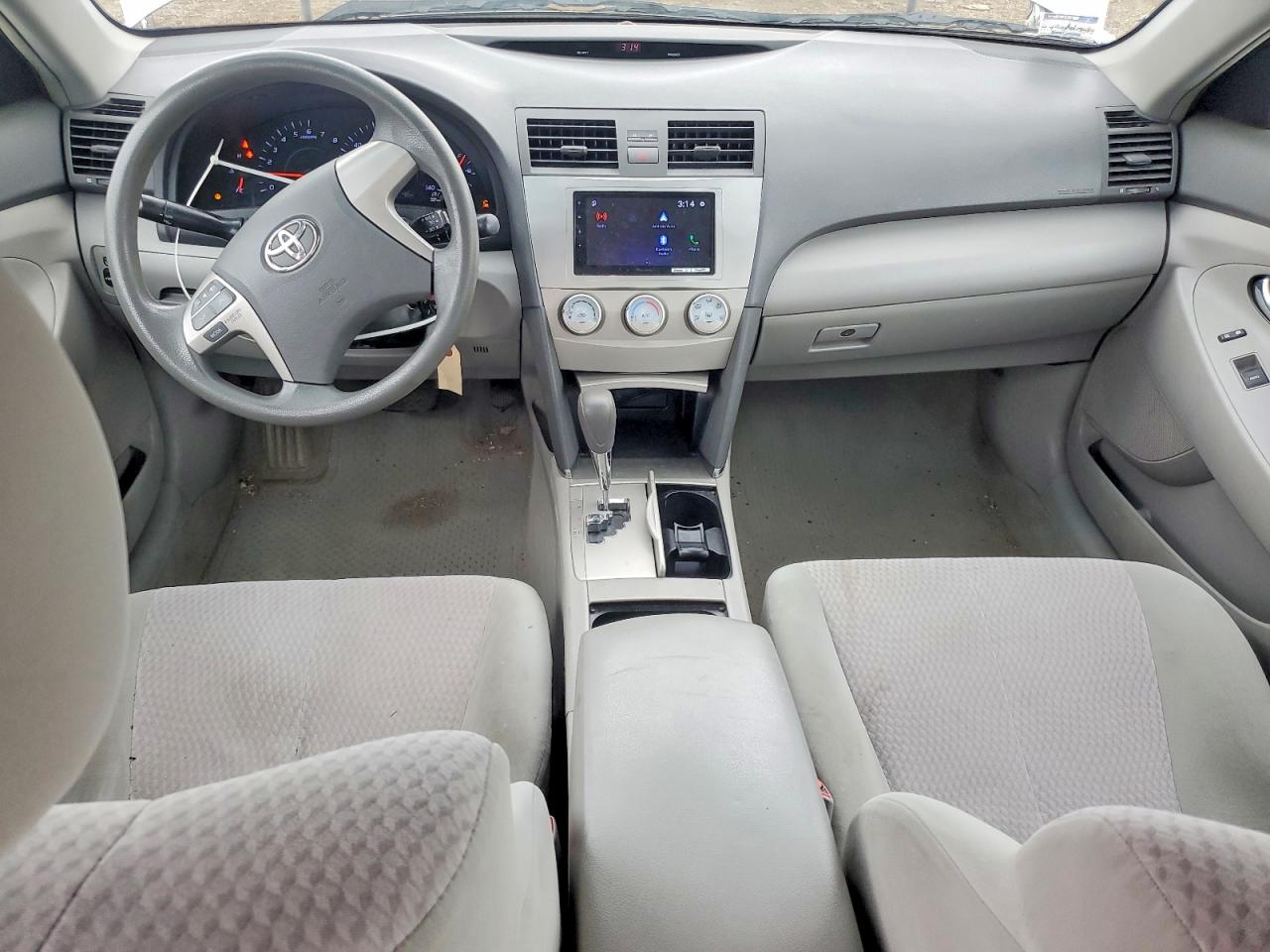 2010 TOYOTA CAMRY LE photo 15