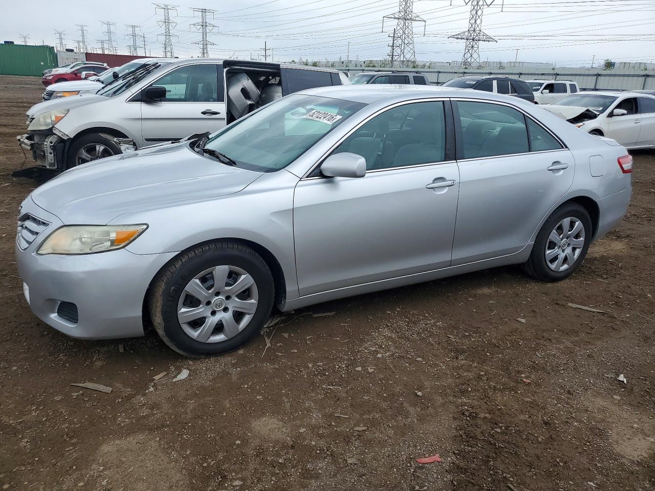 2010 TOYOTA CAMRY