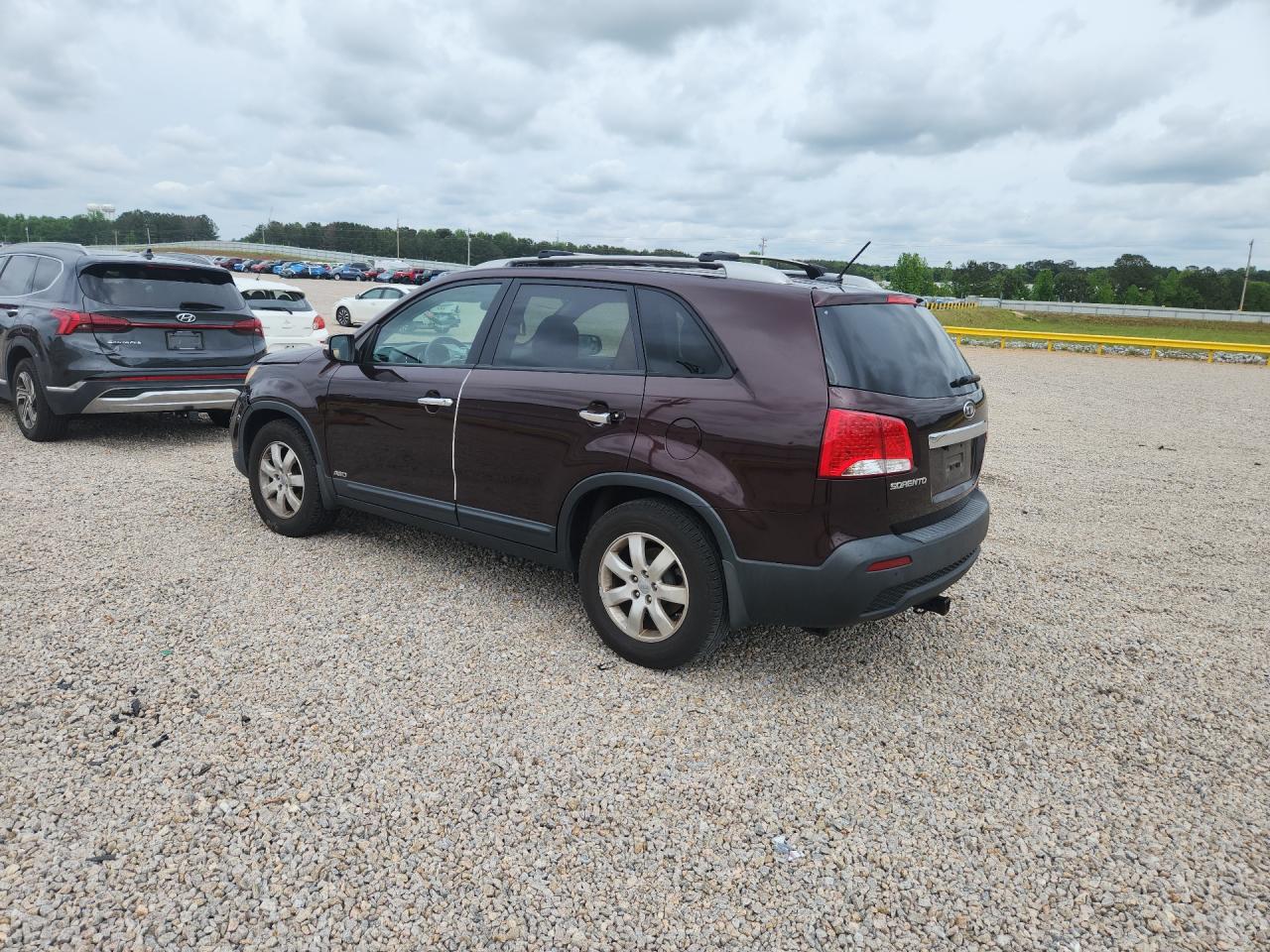 2012 KIA SORENTO LX photo 2