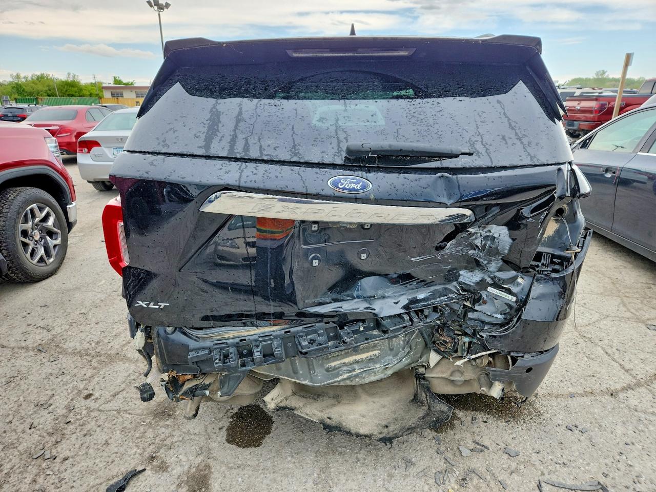 2020 FORD EXPLORER XLT photo 6